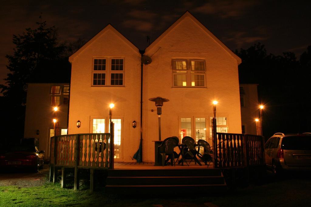 Oakhurst Gatwick B&B Crawley  Eksteriør bilde